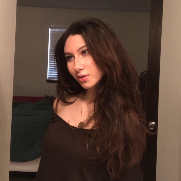 Meet your Posher, Kate - Picture 1 of 1